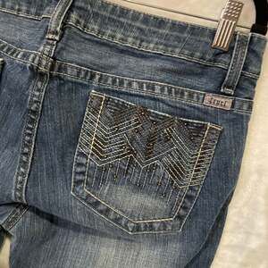 Cruel Denim "Abby" Jeans  Size 31x34  Mid Rise Western Fit Cowgirl Bling‎